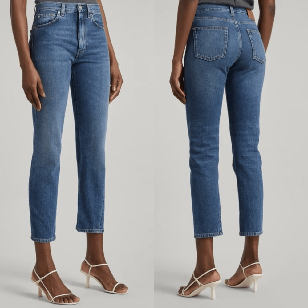 TOTEME Twisted Seam Denim Jeans Size 26 Vintage Fit Mid Rise Blue Minimalist NWT